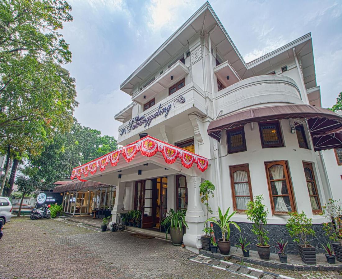 Bumi Sawunggaling Hotel Бандунг Екстер'єр фото
