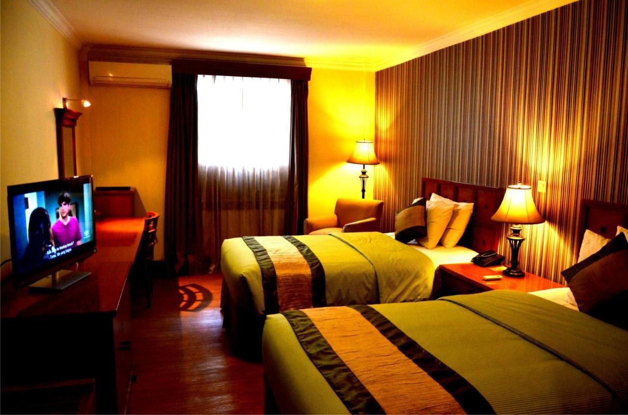Bumi Sawunggaling Hotel Бандунг Екстер'єр фото