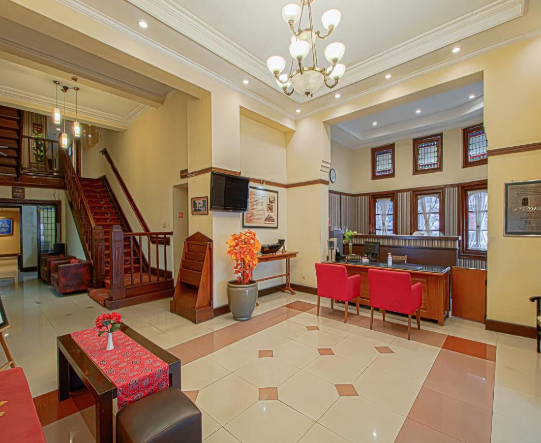 Bumi Sawunggaling Hotel Бандунг Екстер'єр фото